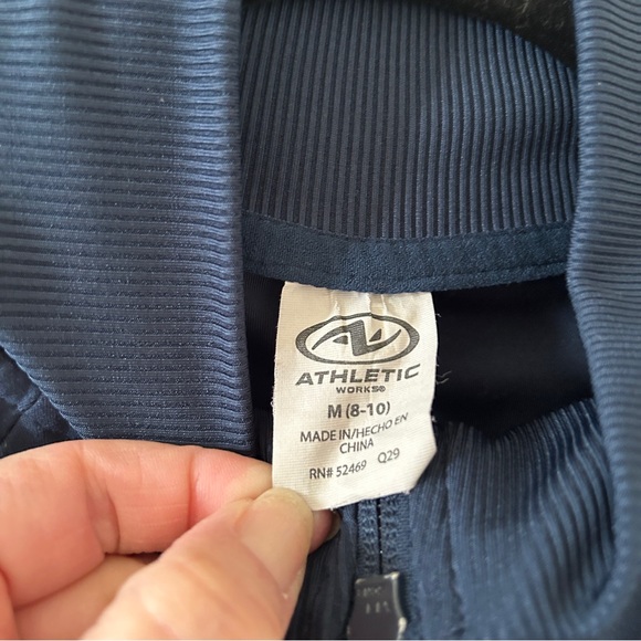 Athletic Works Gum Workout Athleisure Women’s Zip Front Sweater Women’s Medium - Picture 7 of 13